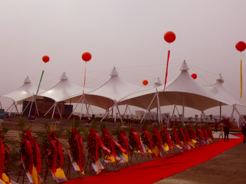 交通運輸設(shè)施膜結(jié)構(gòu)